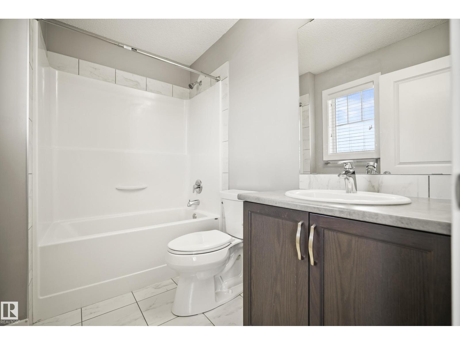 #9 17832 78 ST NW NW - 30