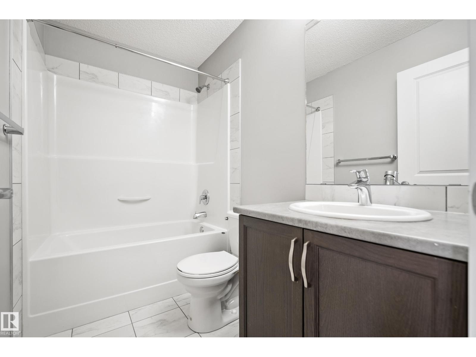 #9 17832 78 ST NW NW - 35