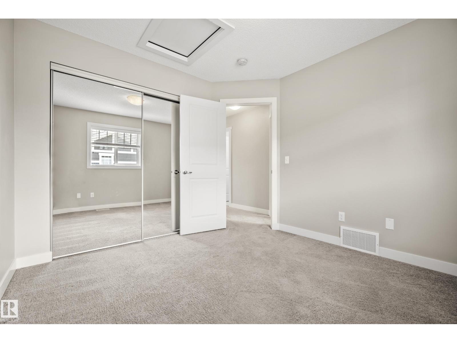 #9 17832 78 ST NW NW - 37