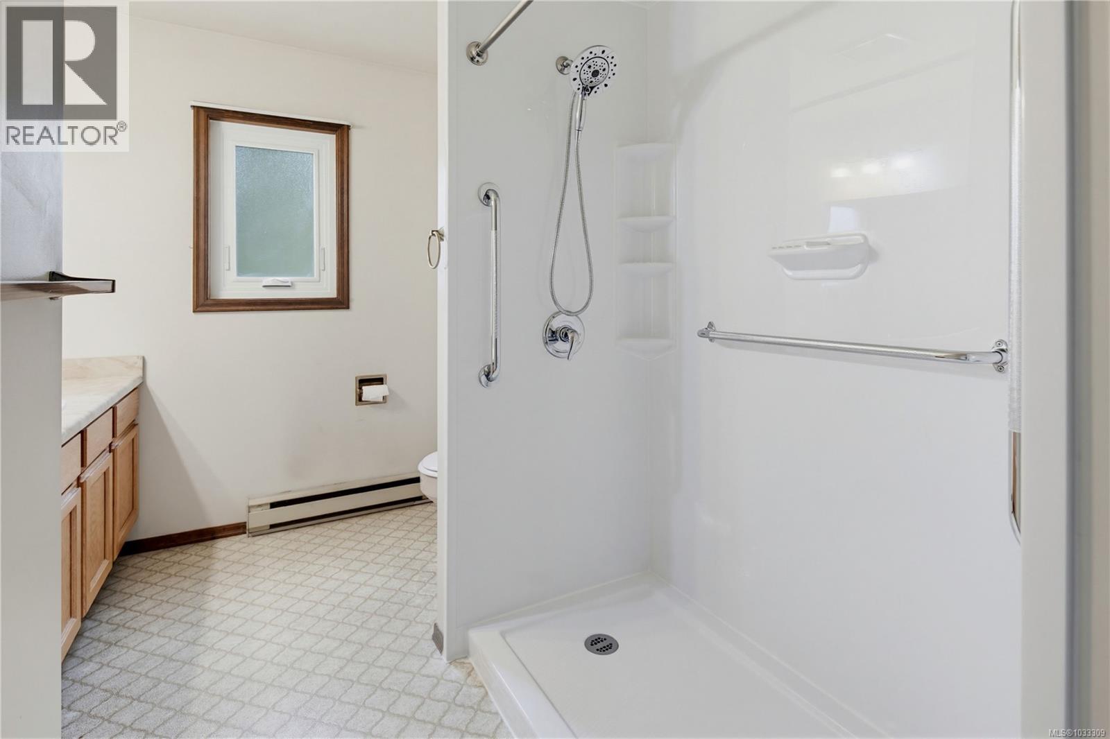 1558 Agnew Ave - 23