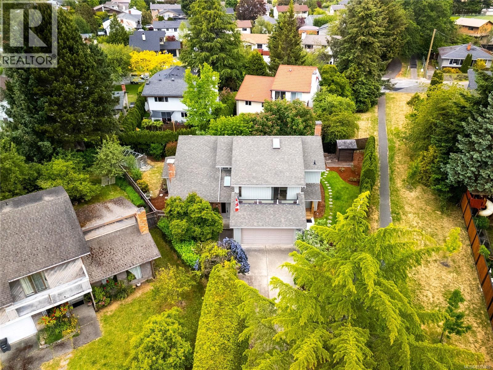 1558 Agnew Ave - 40