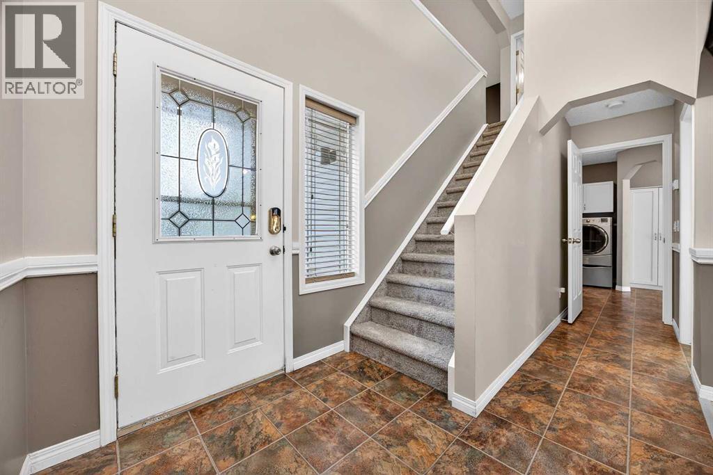 378 Panamount Drive NW - 17