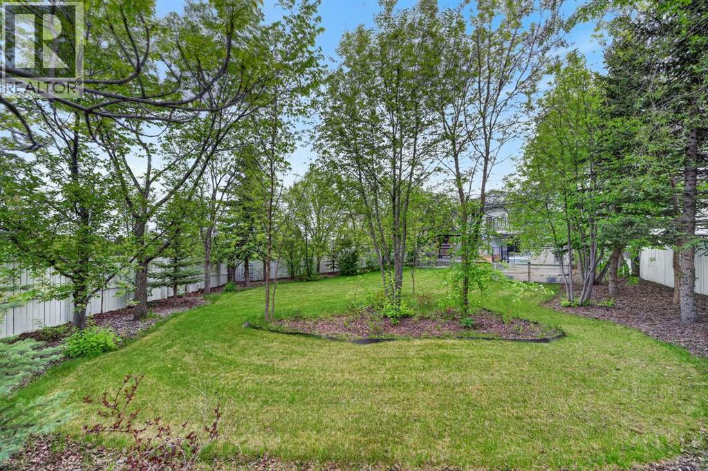 378 Panamount Drive NW - 48