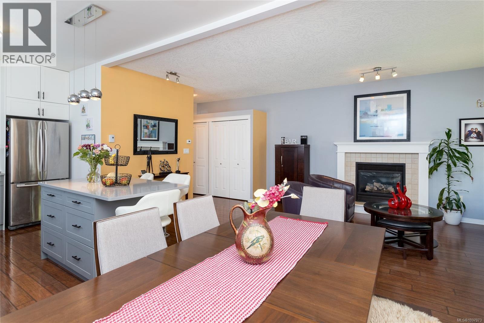 4021 Blackberry Lane - 7