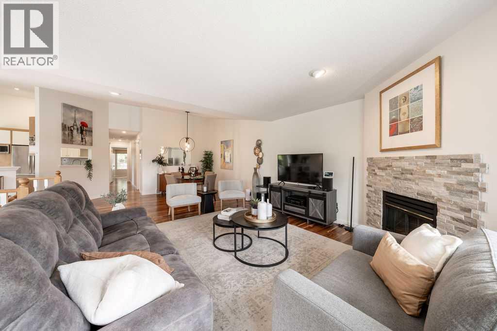 147 Silver Creek Mews NW - 14