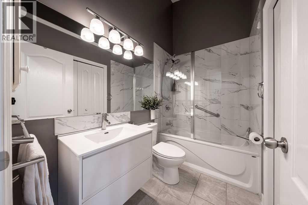 147 Silver Creek Mews NW - 23