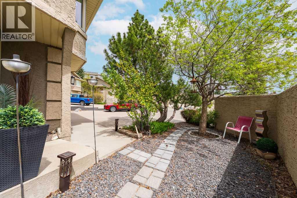147 Silver Creek Mews NW - 6