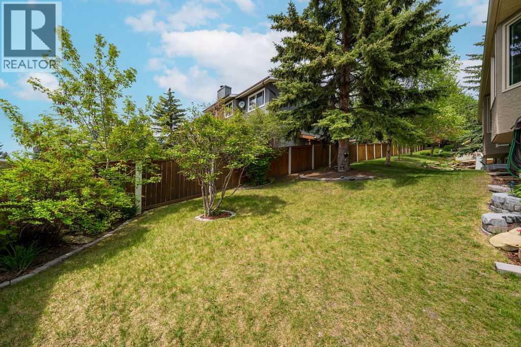 147 Silver Creek Mews NW - 41
