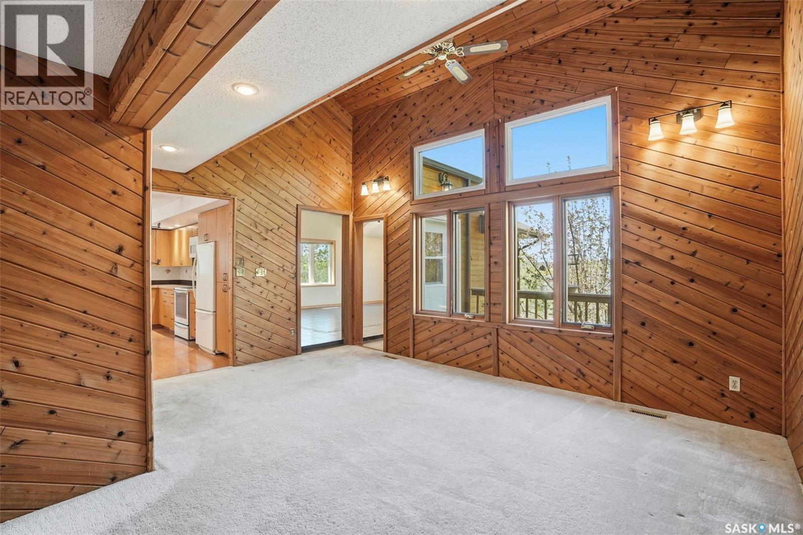 818 Pukwana DRIVE - 12