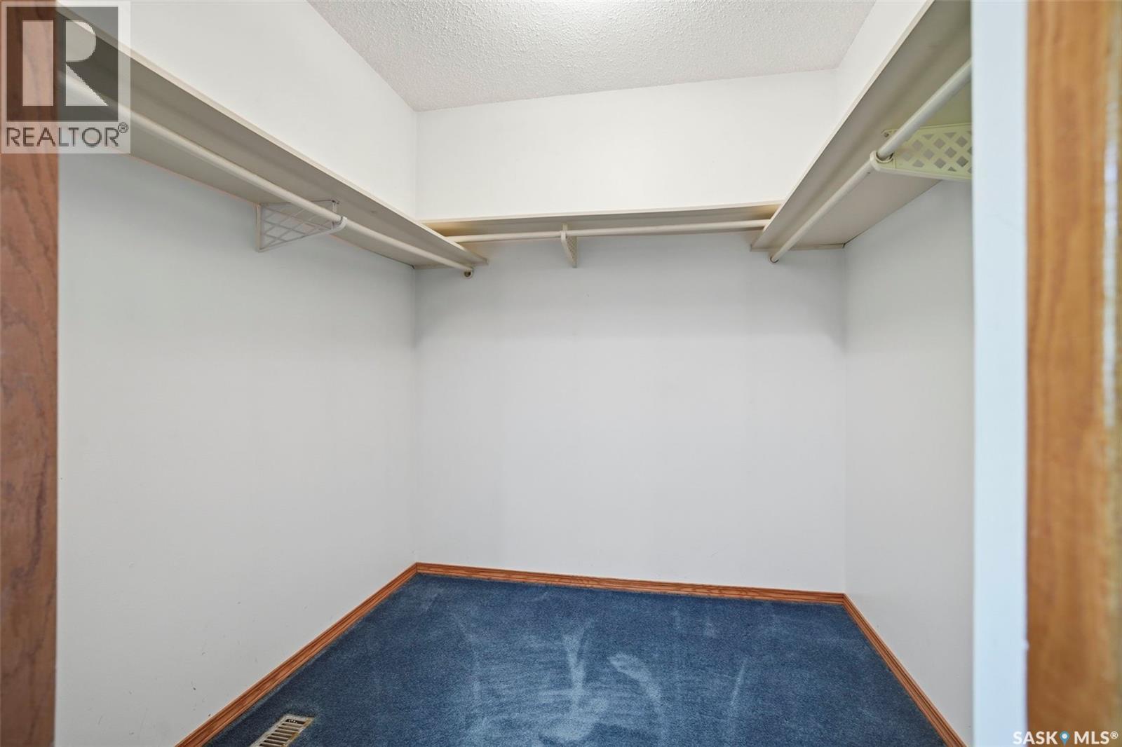 818 Pukwana DRIVE - 22
