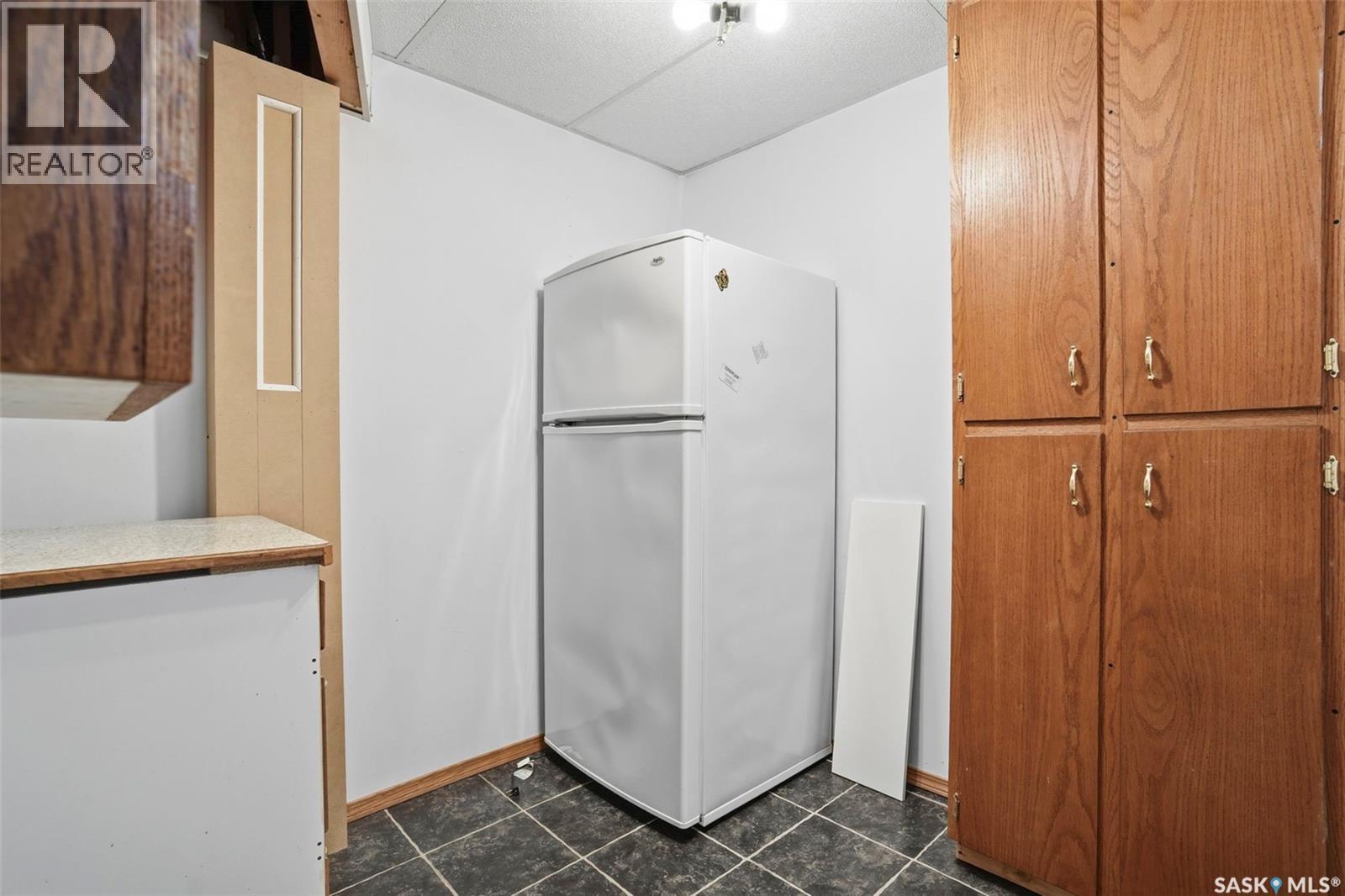 818 Pukwana DRIVE - 29