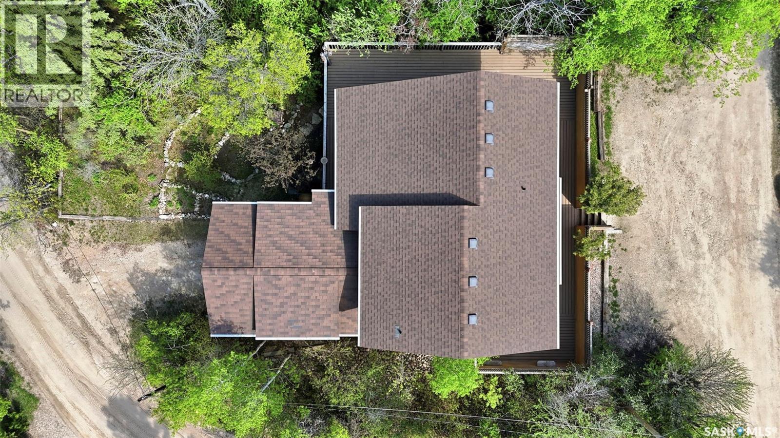 818 Pukwana DRIVE - 40