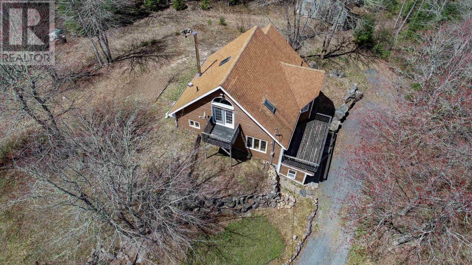 Property 14 of 49 of 285 Hwy 12