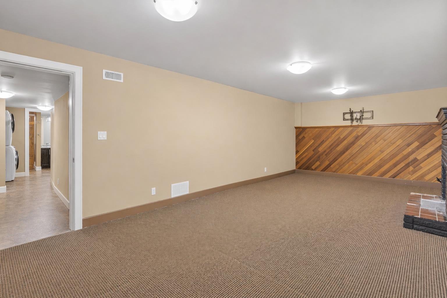 6 Bed, 3 Bath House for Sale in Surrey – 14682 111 AVENUE, Surrey - Image 10