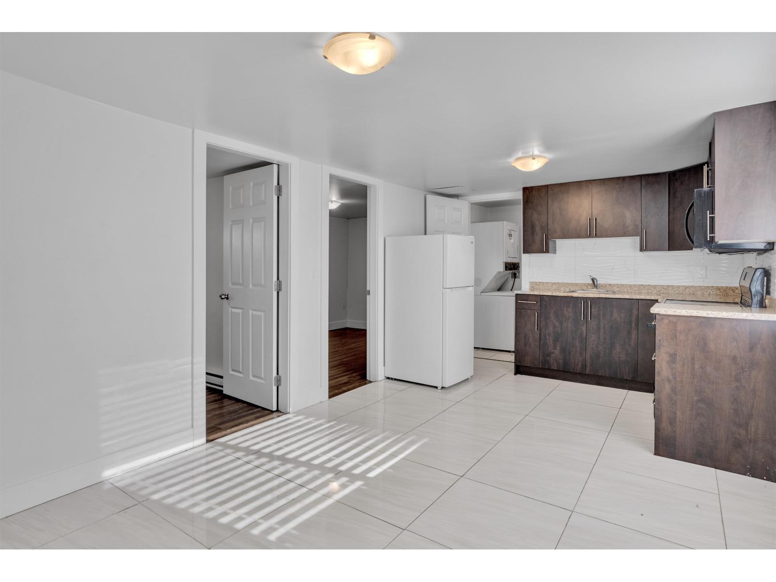 6 Bed, 3 Bath House for Sale in Surrey – 14682 111 AVENUE, Surrey - Image 2