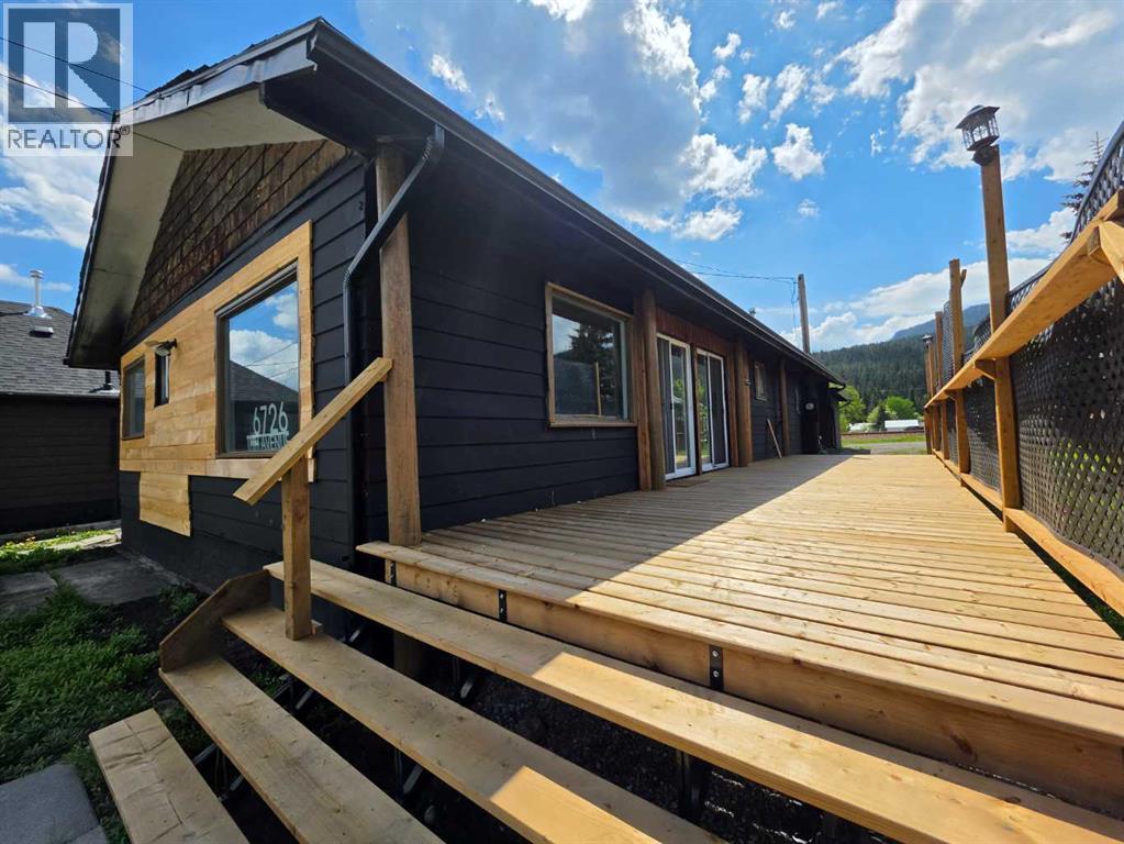 6726 17 Avenue - Image 3