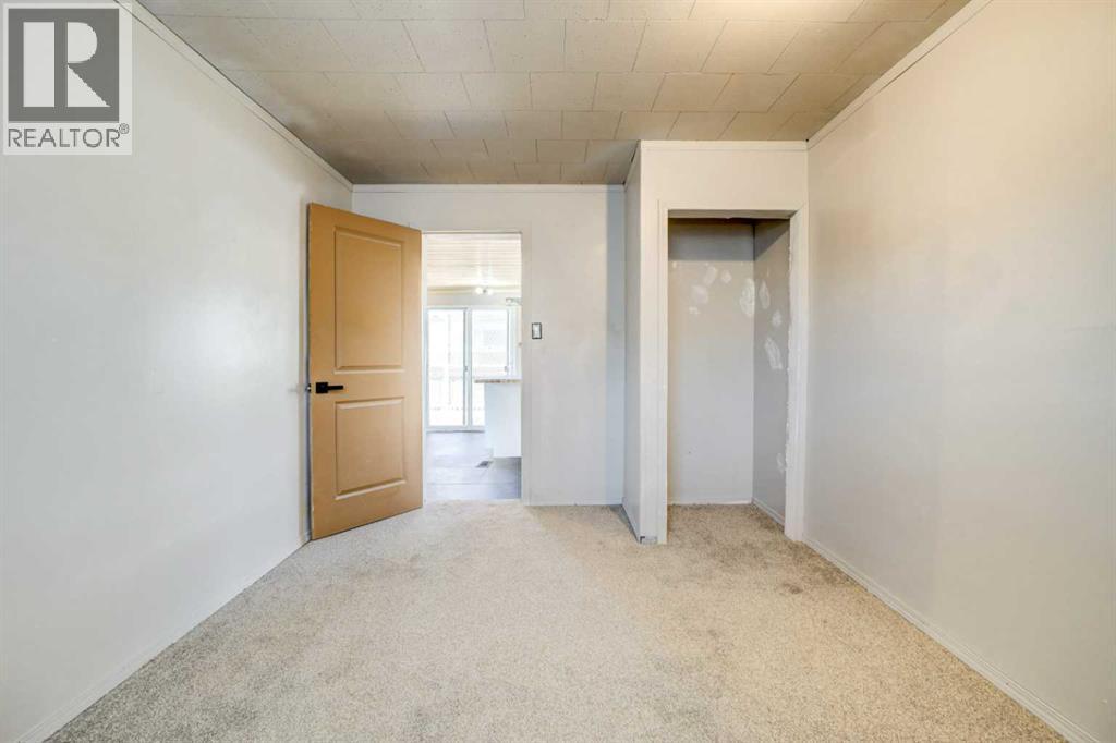 6726 17 Avenue - 20