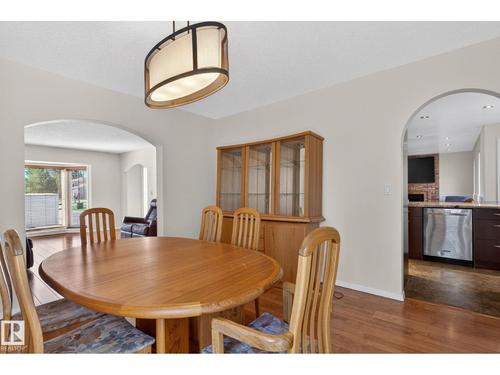 176 WAYGOOD RD NW - 18