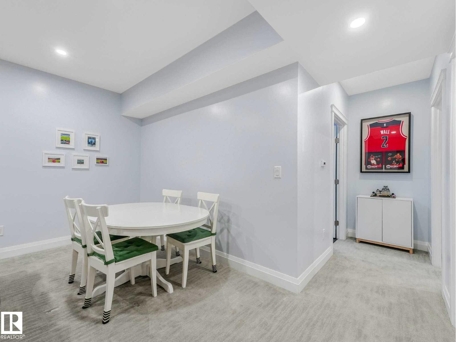 9330 83 ST NW - 49