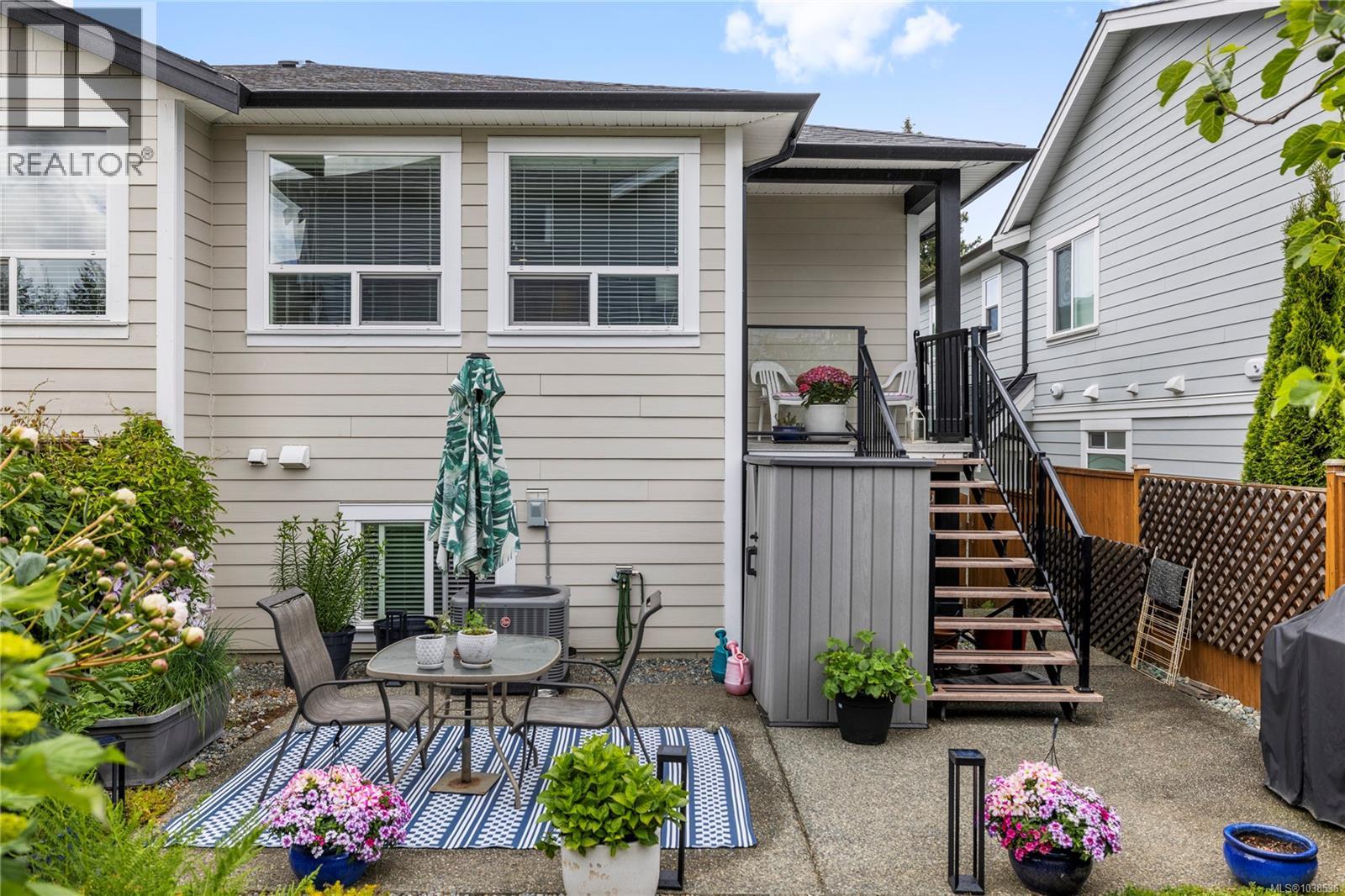 5795 Linyard Rd - 33