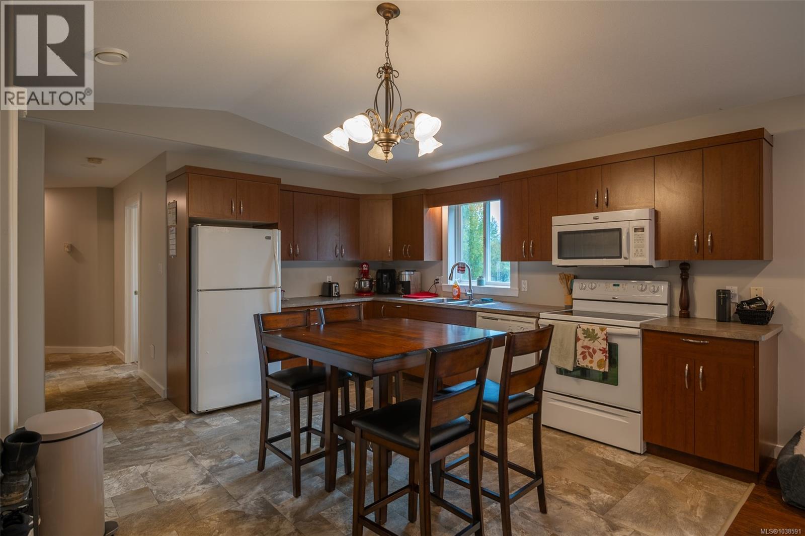 1920 Fisher Rd - 62
