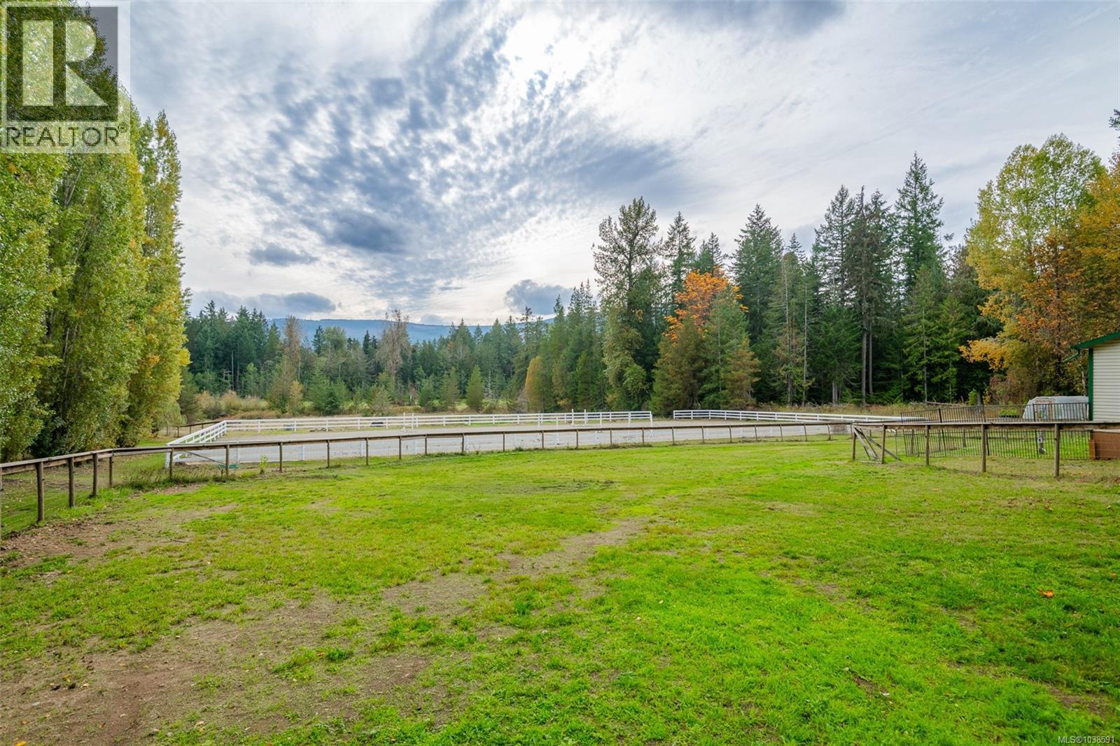 1920 Fisher Rd - 57