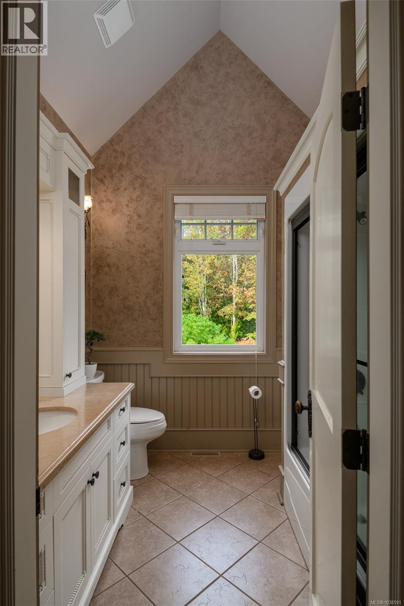 1920 Fisher Rd - 38