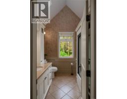 1920 Fisher Rd, Errington, BC V0R1V0 Photo 38