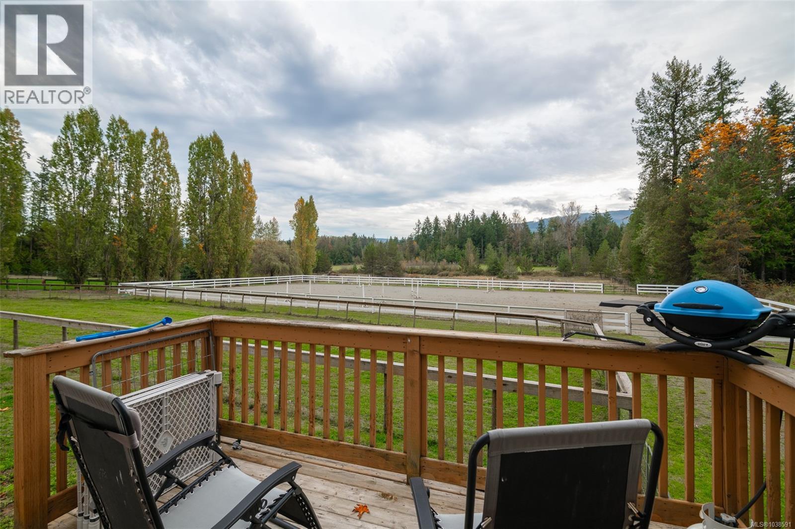 1920 Fisher Rd - 63