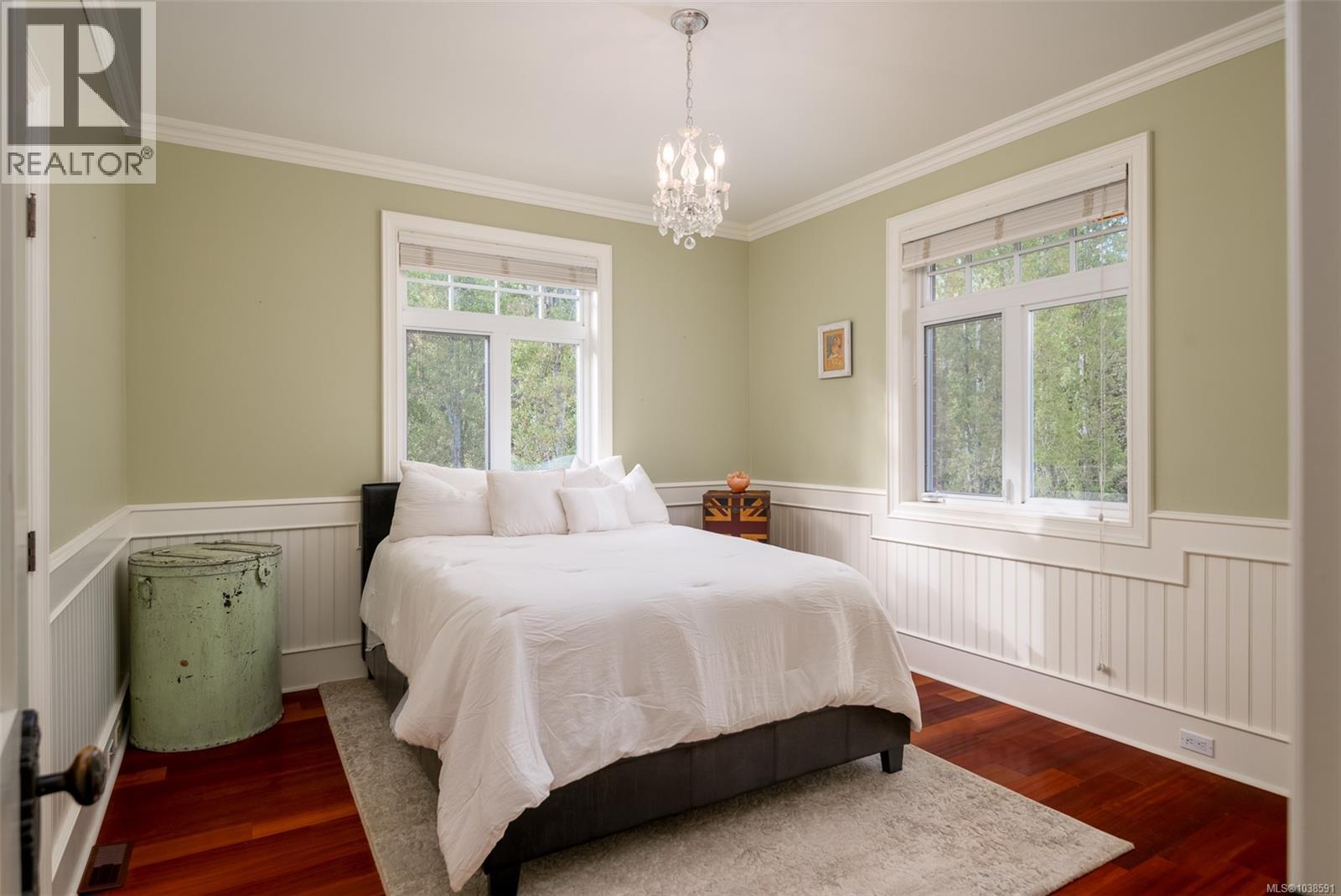 1920 Fisher Rd - 39