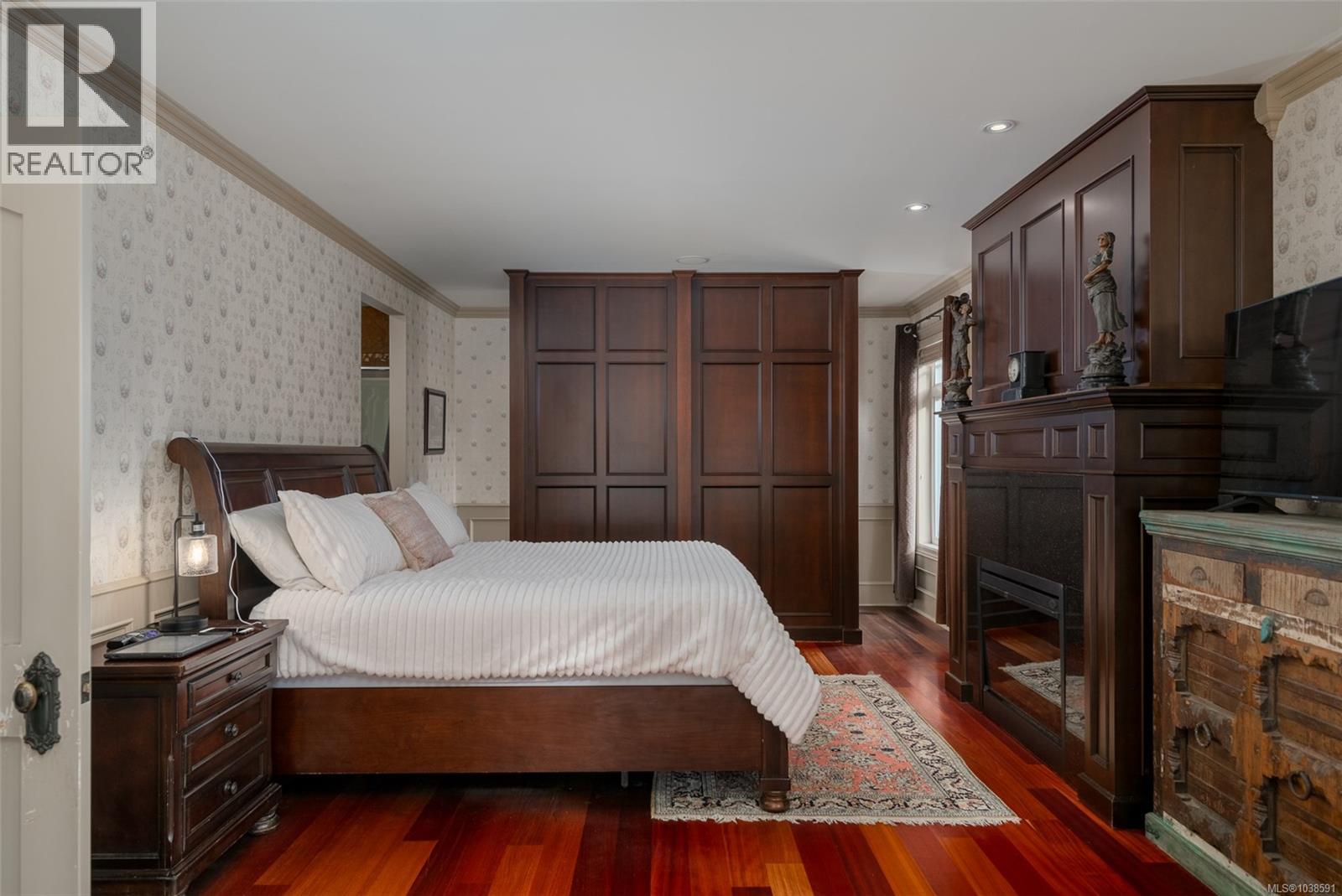 1920 Fisher Rd - 31