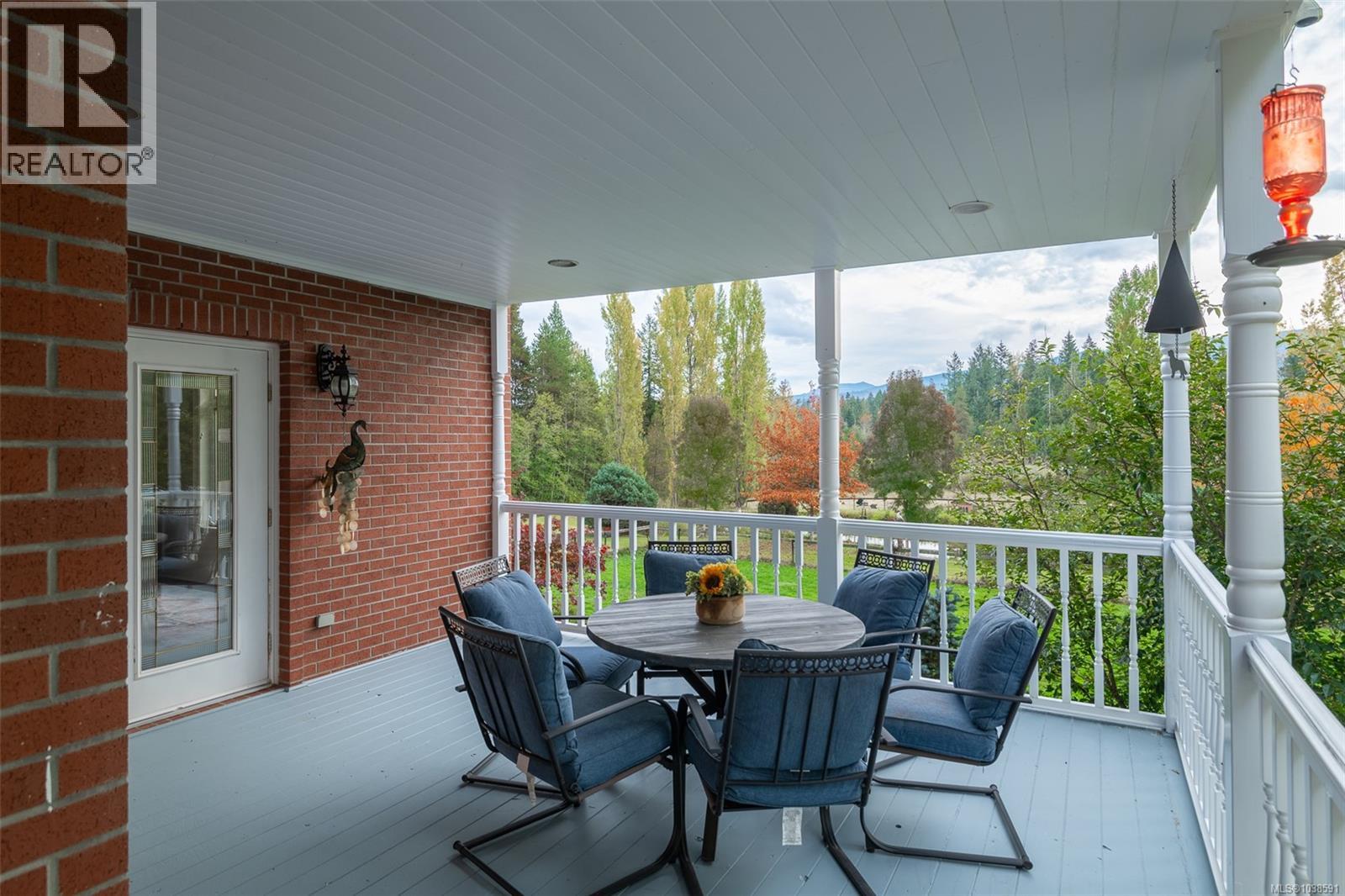 1920 Fisher Rd - 19