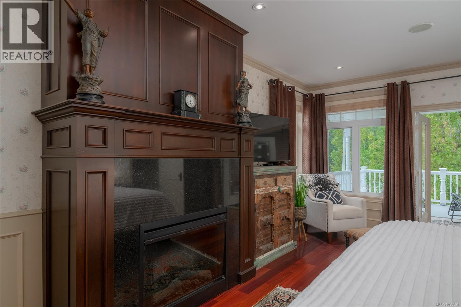 1920 Fisher Rd - 32