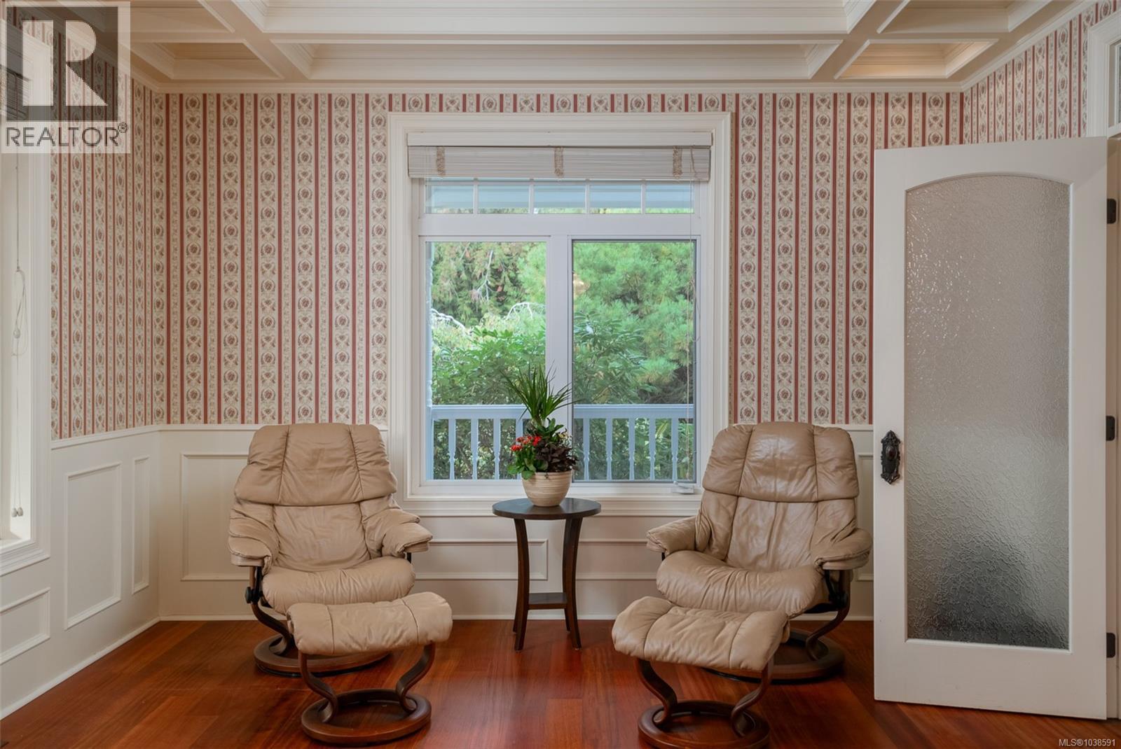 1920 Fisher Rd - 9
