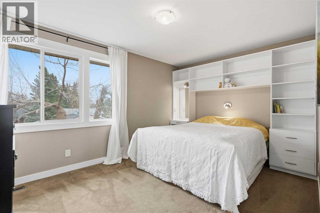 3308 Lakeside Crescent SW - 23