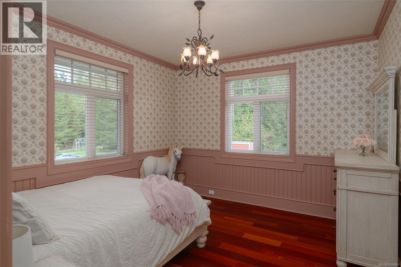 1920 Fisher Rd - 37