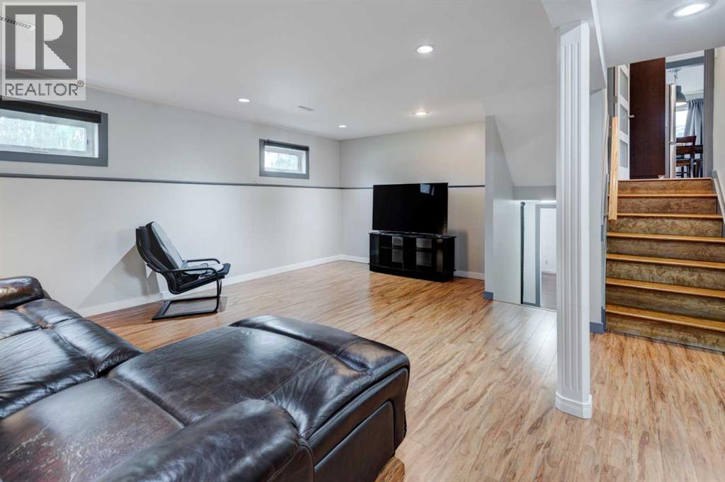 331 96 Avenue SE - 21