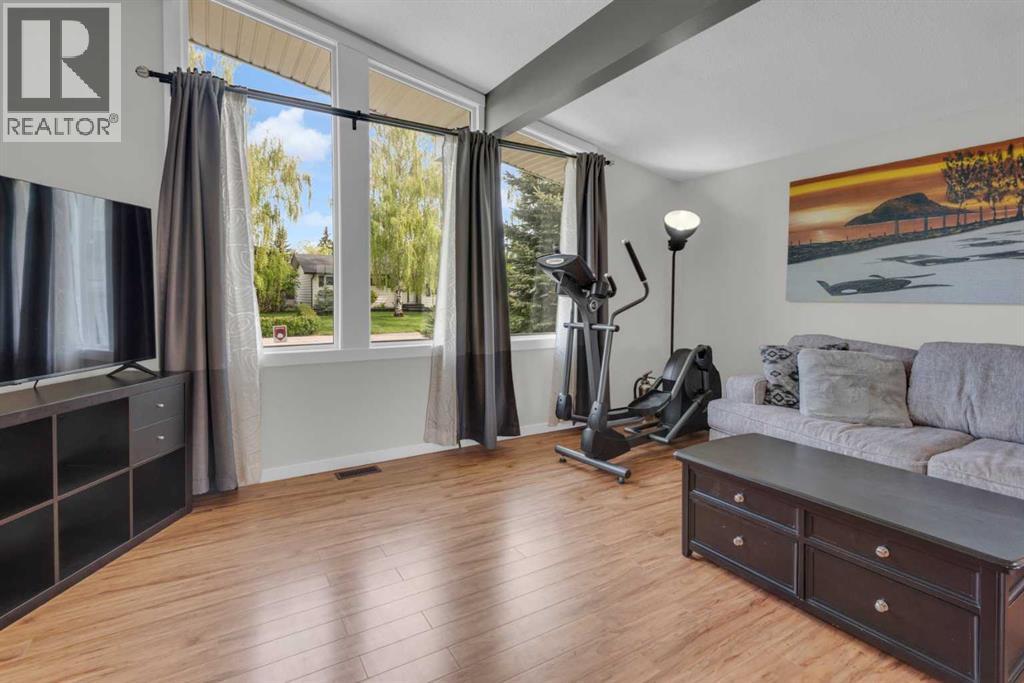 331 96 Avenue SE - Image 3