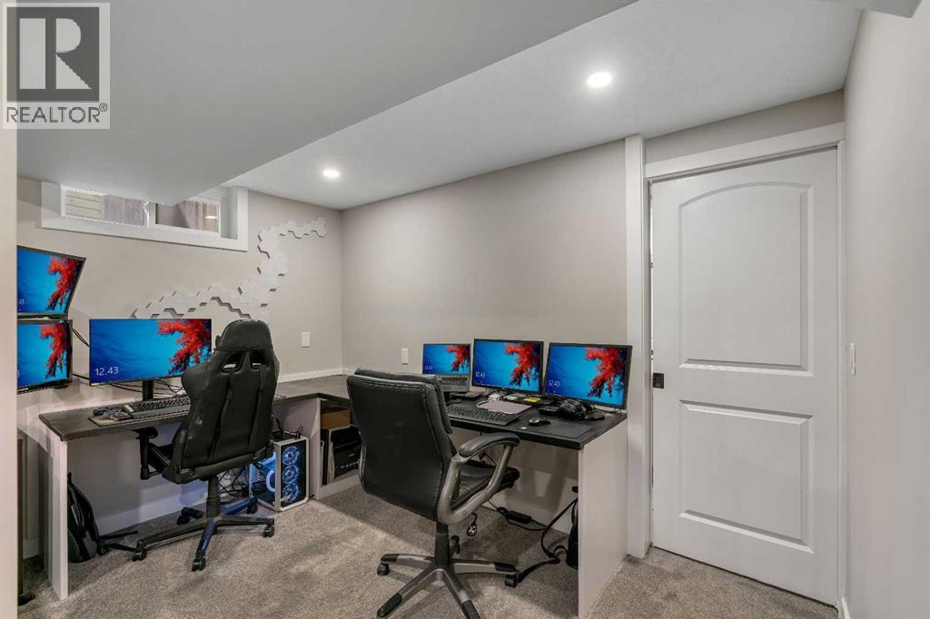 34 Ranch Glen Drive NW - 24