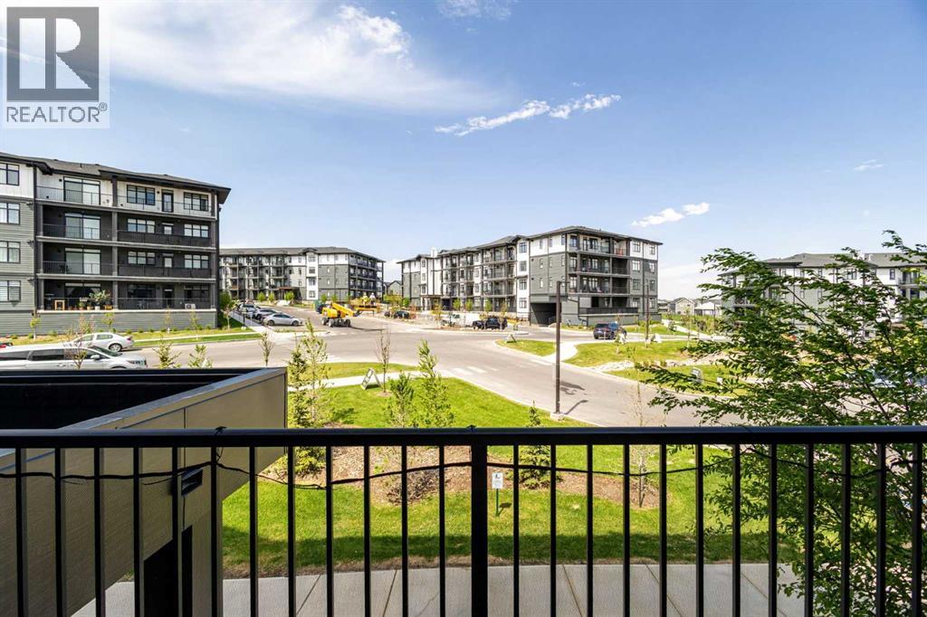 #205 10 Sage Hill Walk NW - 26