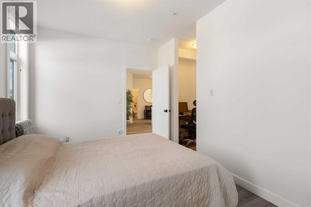 #205 10 Sage Hill Walk NW - 18
