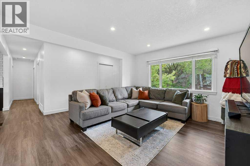 2203 9 Avenue NW - 12