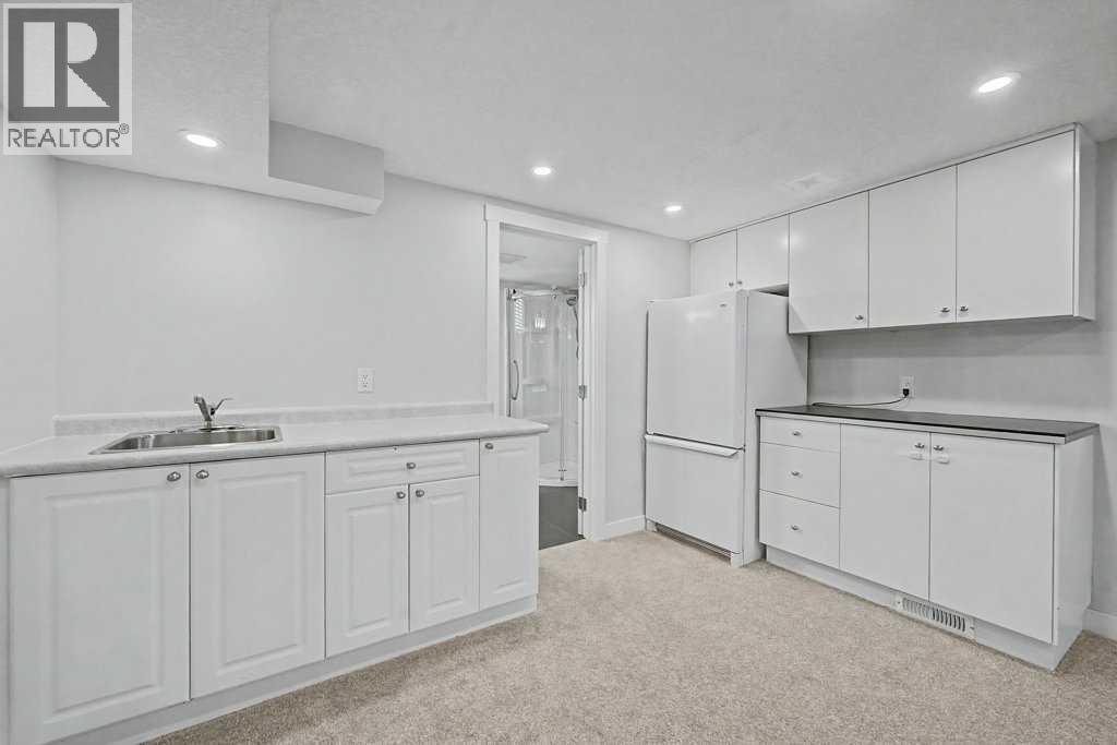 2203 9 Avenue NW - 29