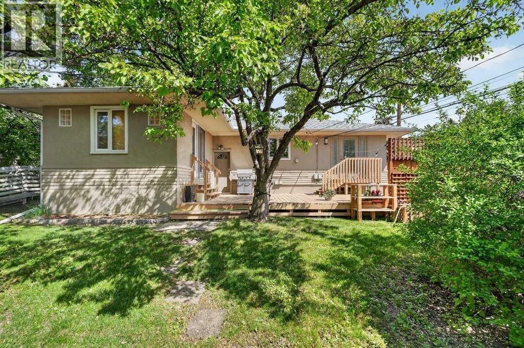 2203 9 Avenue NW - 40