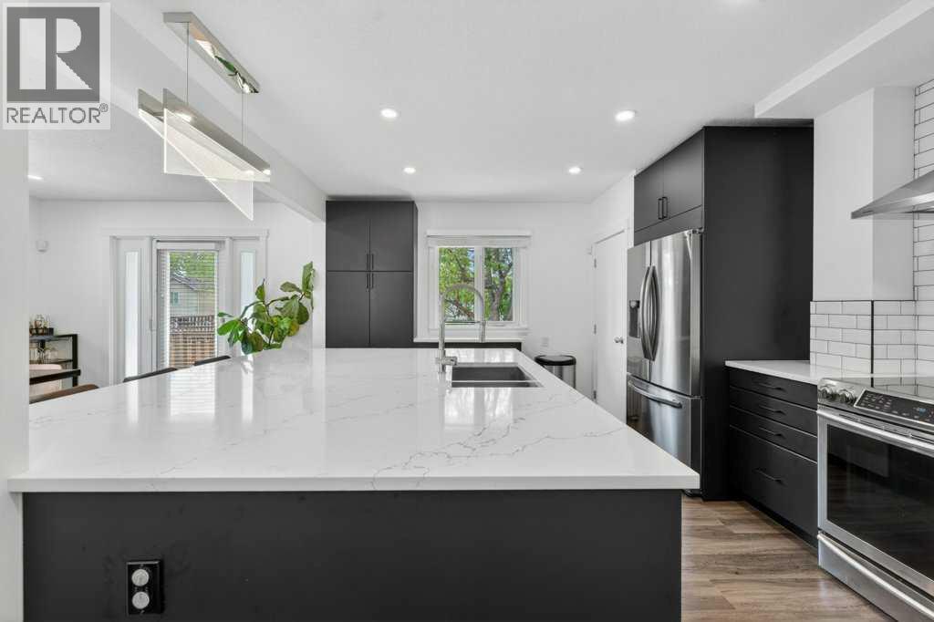 2203 9 Avenue NW - 6
