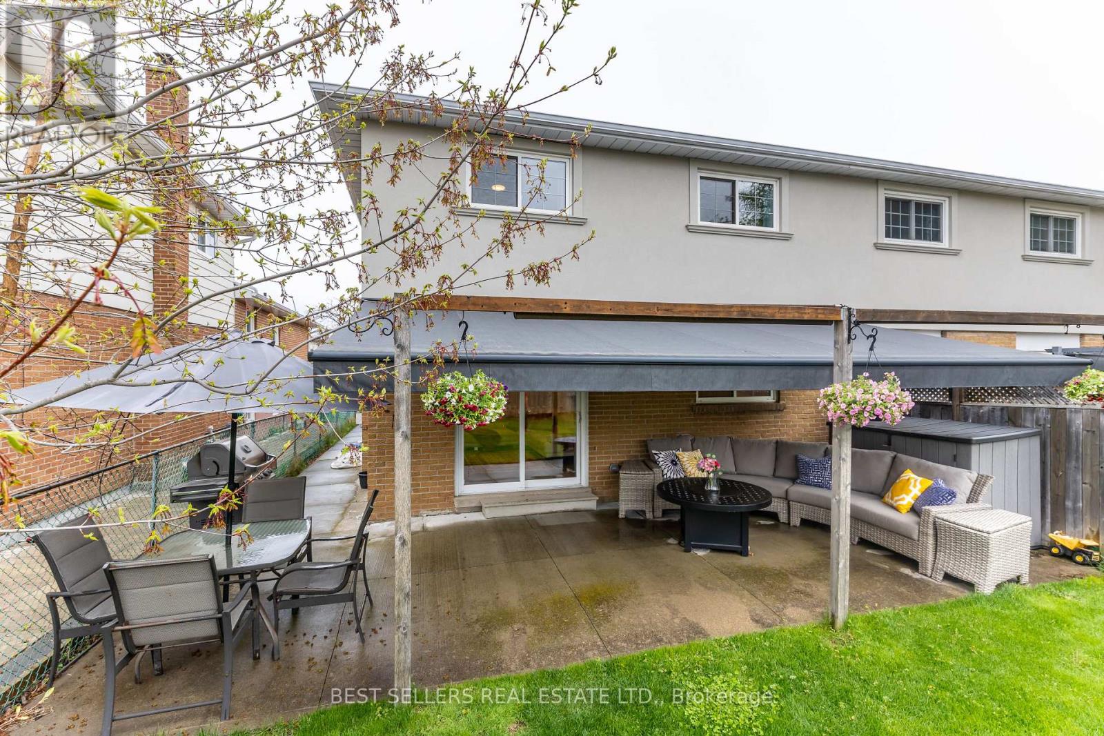 2554 PALISANDER AVENUE - 28