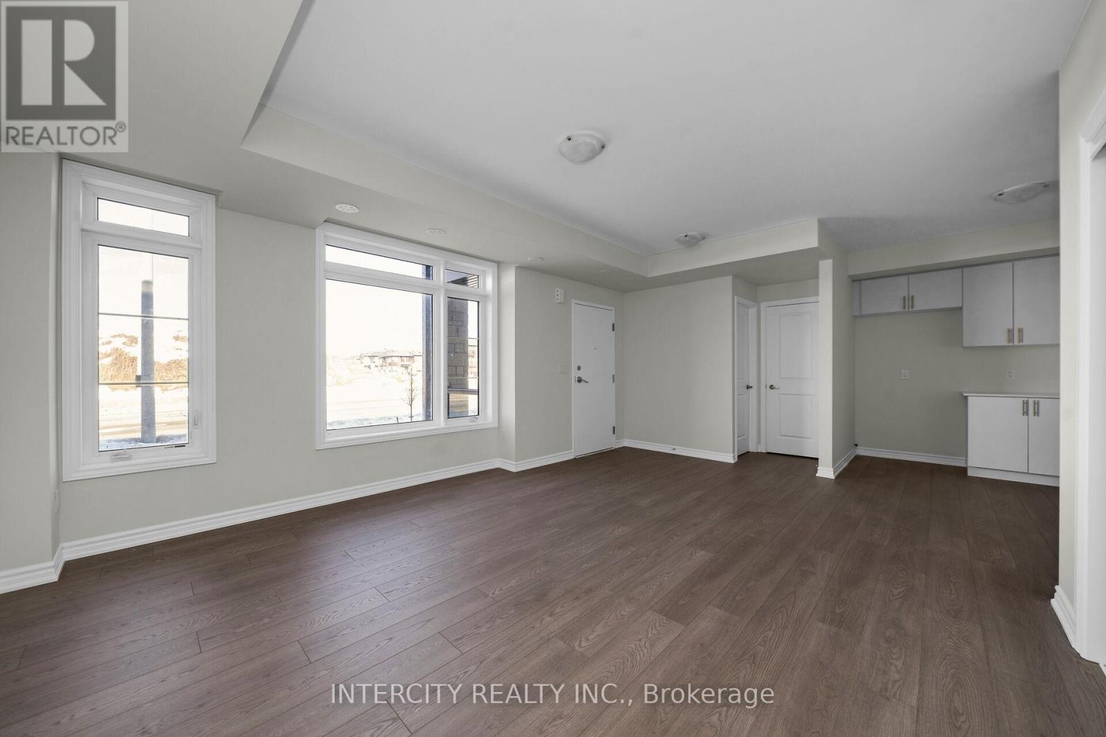 #31F 471 TIM MANLEY AVENUE - 7