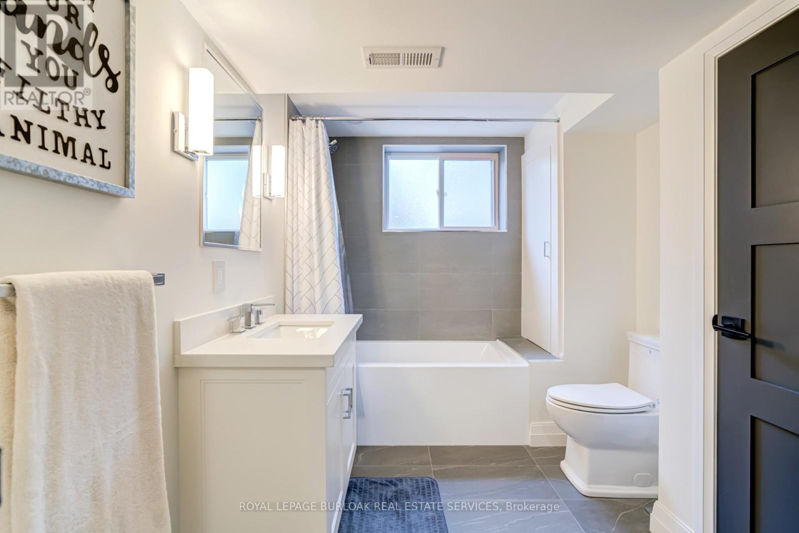5226 SPRUCE AVENUE - 23