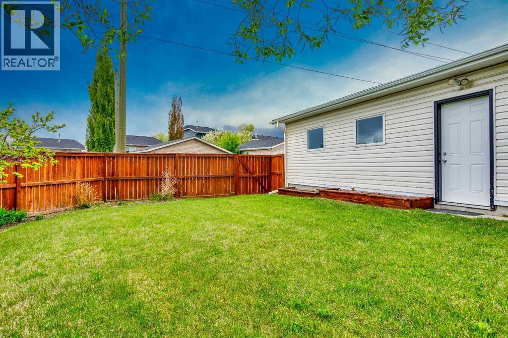 2420 Riverstone Road SE - 35