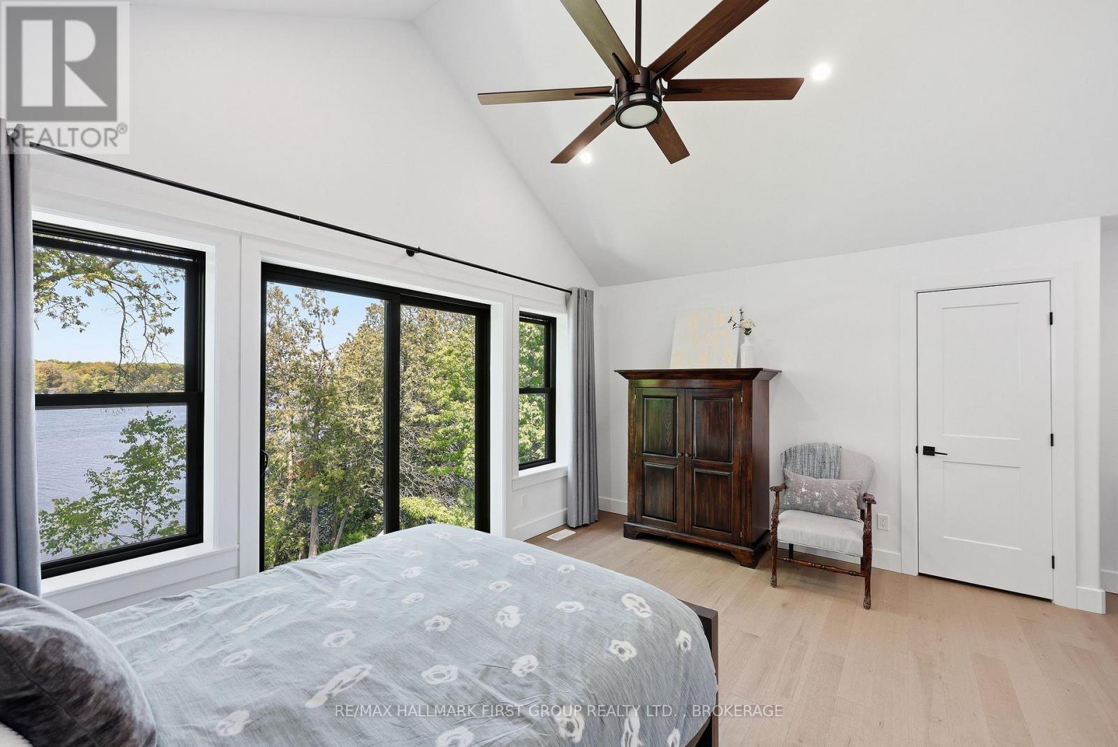 4802 PLUMB LANE - 17